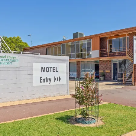 Albion Hotel Motel