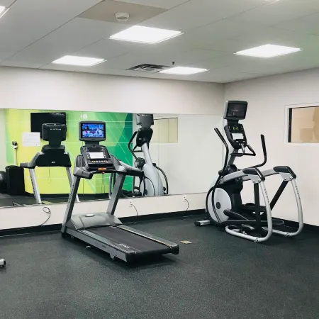 Holiday Inn & Suites ANN ARBOR UNIV. MICHIGAN AREA by IHG