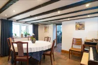 Cadleigh Manor B&B Hotels in Ivybridge