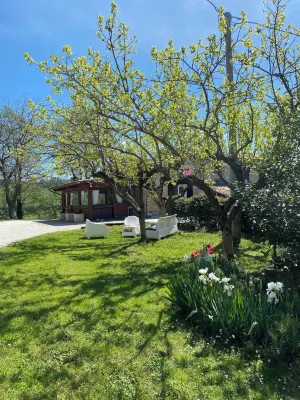 Agriturismo Al Respiro Nel Bosco Các khách sạn gần University of Camerino