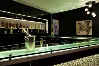 天空之家機場飯店 - 酒吧