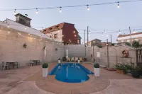 Hotel O Castro - Pools