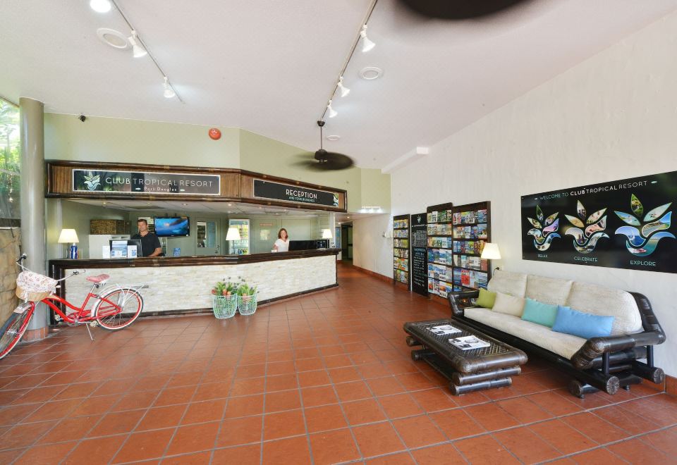 Club Tropical ResortOver view