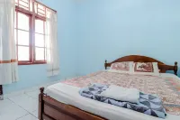 Losmen Parikesit Hotel a Pundong