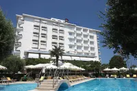 Hotel Bristol - Bãi biển