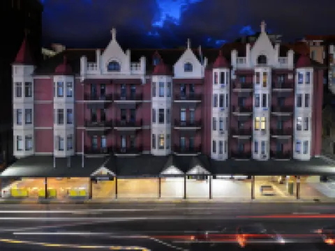 Adelaide Mansions Apartments Hotels near Adelaide Zoo