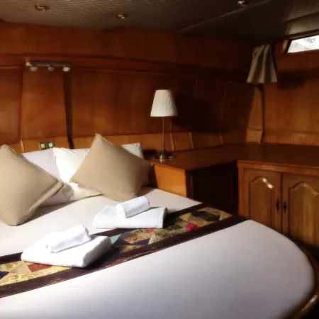 Dream House Boat