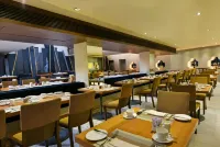 Radisson Blu Dhaka Water Garden