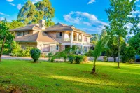 Firsthill Haven Accommodation Hotels near Otonglo Stage