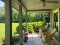Sapphire - A Lovely Cottage in the Woods with Mountain Scenery