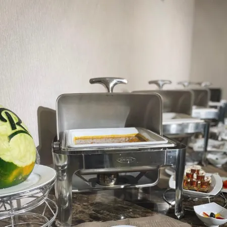Remaz Suites Hotel