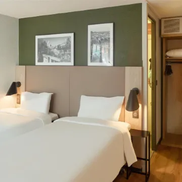 Campanile NATURE - Marne La Vallée - Chelles