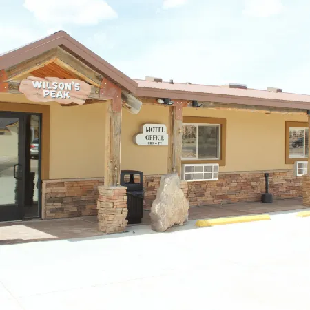 Bryce UpTop Lodge