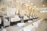 Mellow Apartelle and Tourist Inn Hotels in Baclayon