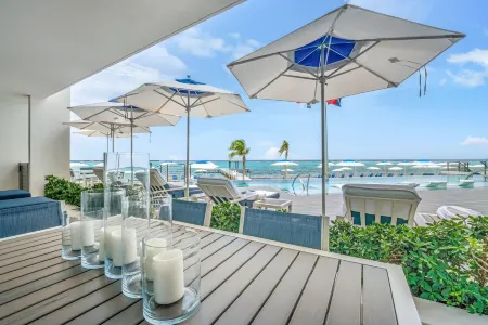 Club Suites at Rum Point