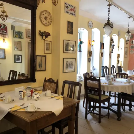 Hotel Select Отели в г. Менхенгладбах