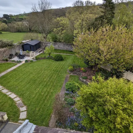 LLys Aeron "The Little Hotel"