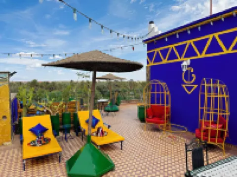 查伊精品庭院酒店