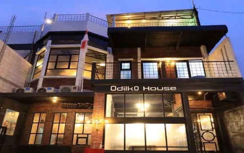 Odilko House Hotels in Ngemplak