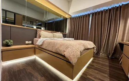 Giveley Casa de Parco hotel / Apartment near ICE BSD the BREEZE BSD Отели в г. Cisauk