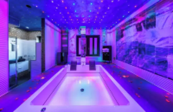 卡薩爾博雷諾曼塔温泉酒店