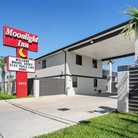 Moonlight Inn - Houston I-45 & Airline