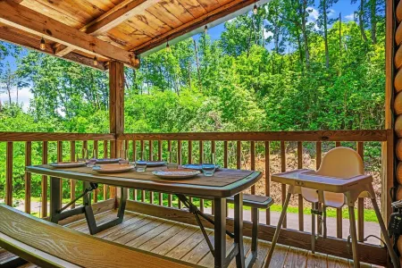 Secluded 4Bd - Close to Park - Detached Gameroom - Big Yard - Fire Pit - Hot Tub