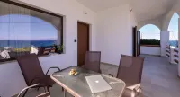 Nami Villa Airport by Airstay