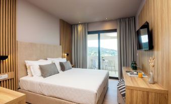Petra Nera Skiathos, Philian Hotels & Resorts