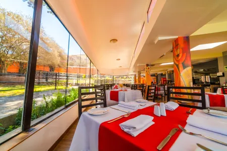 Lake Titicaca Hotel Отели рядом с достопримечательностью «Inti Trail»