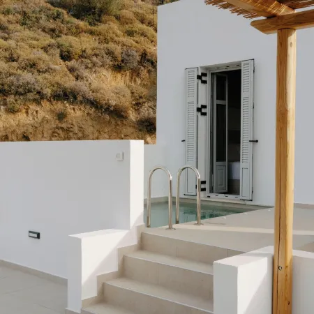 Pnoes Skyros