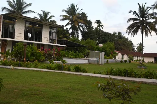 Atmaveda Riverside Retreat Hotels in Mandya