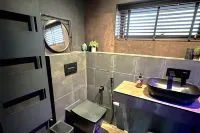 Leamington Spa-3 Bed-Garden-Pets-Free Parking