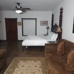 Unit 3 Champagne Terminal Stylish Stay Hotels in Stonewall