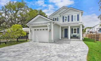 Steps to Ice Plant Downtown Fire Pit Parking