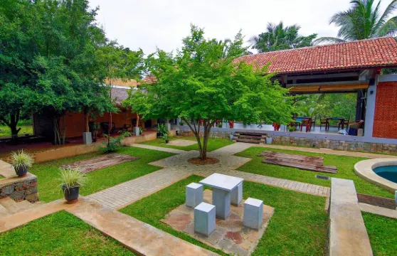 艾裏鹽烏達瓦拉旅館