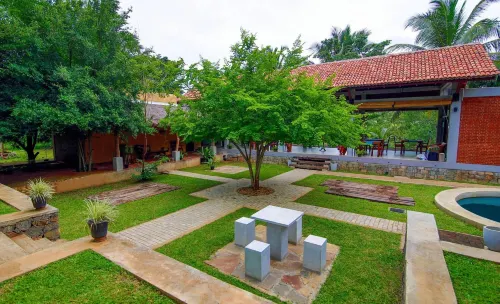 Eliyanth Udawalawe Hotels in Moneragala