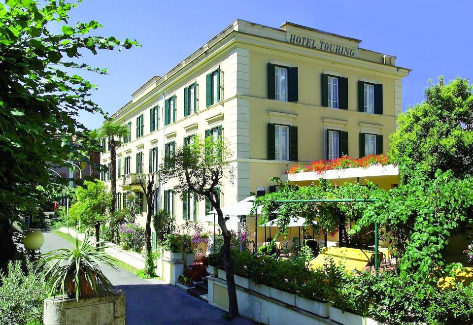hotel overview picture