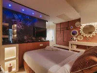 유포리아 리조트 & 스파 라 스토르타 주변 호텔