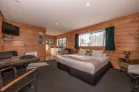 Buller Bridge Motel Hotels in 