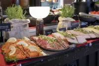 Radisson Red Helsinki - breakfast