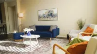 Cozy 2-BR Home Near Disneyland (Pool+Hot Tub+GYM) Hotels in Orange