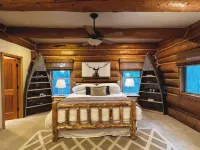 Lazy Bear Haven - Luxury Log Cabin Retreat