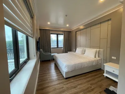 TRA LINH HOTEL Hotels in 