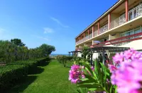 Sowell Family Grau du Roi Hotels in Le Grau-du-Roi