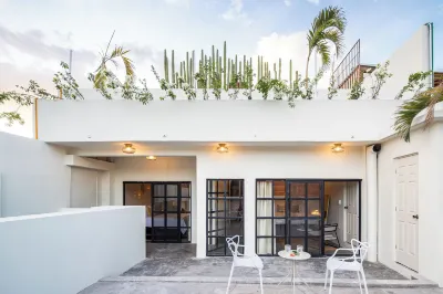 Casa Lumos - Minimalist Comfort Suites in Centro Historico Các khách sạn ở 