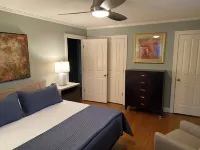 Murfreesboro Mid-Century Modern with AC, WiFi