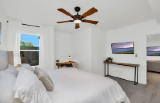Family-friendly Retreat w/ Hot Tub, Games & Views!