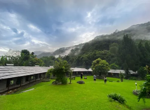 Mountain Lodges of Nepal - Birethanti Hotels in Баглунг