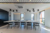 Estúdios ao Lado do Allianz Park, Piscina, Vaga Hotel a San Paolo